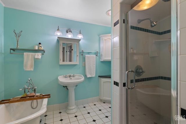 2310 Elm Street, Bakersfield, CA 93301