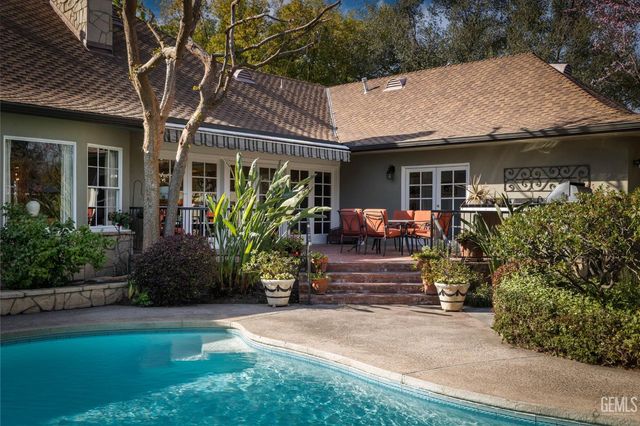 2310 Elm Street, Bakersfield, CA 93301