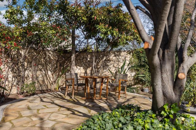 2310 Elm Street, Bakersfield, CA 93301