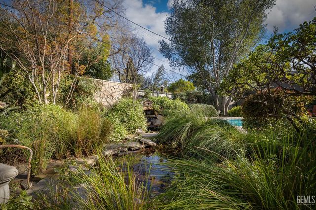 2310 Elm Street, Bakersfield, CA 93301