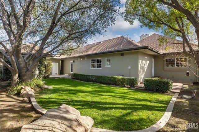 2310 Elm Street, Bakersfield, CA 93301