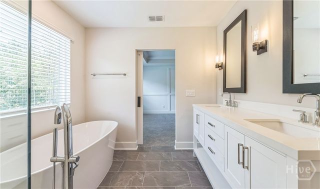 162 Mage Street, Savannah, GA 31302