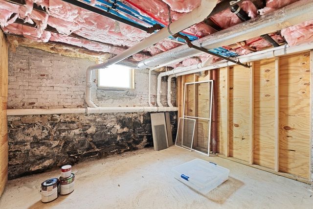 76 Flint St 2, Somerville, MA 02145
