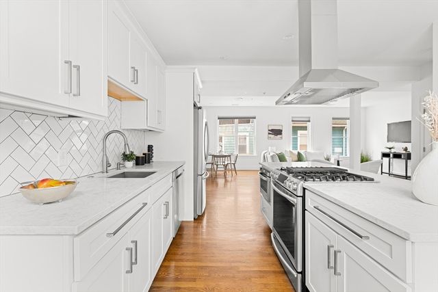 76 Flint St 2, Somerville, MA 02145