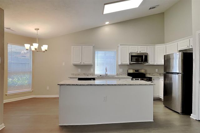 20022 Crossvine Trail Lane, Cypress, TX 77433