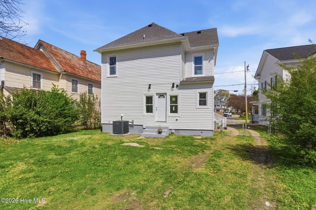 409 E Burgess Street, Elizabeth City, NC 27909