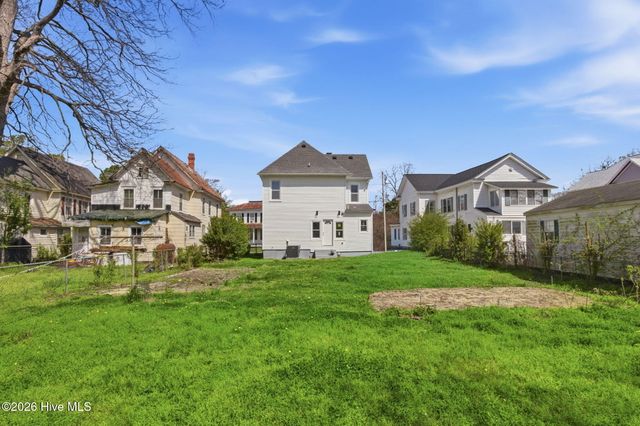 409 E Burgess Street, Elizabeth City, NC 27909