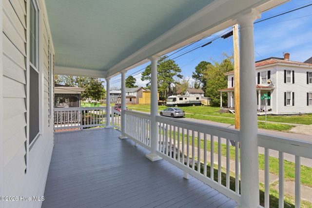 409 E Burgess Street, Elizabeth City, NC 27909