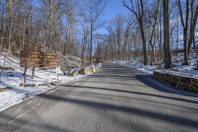 10 Flatbush Rd, Vernon Twp., NJ 07461