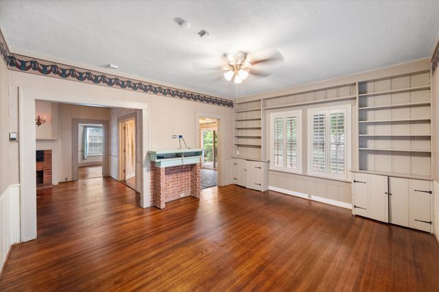 1501 Sycamore, Corsicana, TX 75110