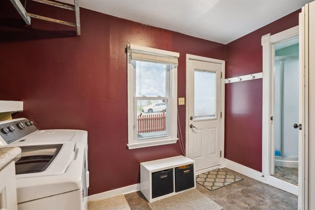 1021 Tremont Street, Cedar Falls, IA 50613