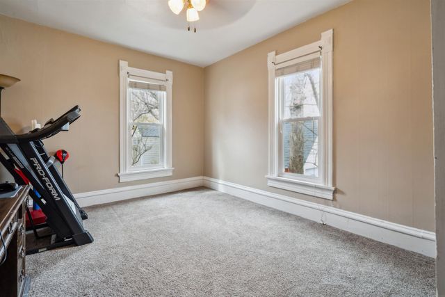1021 Tremont Street, Cedar Falls, IA 50613