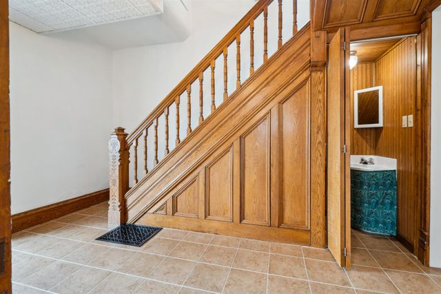 1021 Tremont Street, Cedar Falls, IA 50613