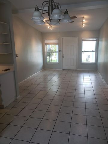 491 3rd Avenue, Satellite Beach, FL 32937