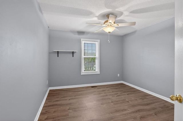 198 Whispering Waters Drive, Jasper, GA 30143