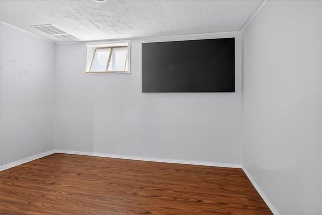 198 Whispering Waters Drive, Jasper, GA 30143