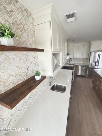 105 Sanborn Avenue, Point Pleasant Beach, NJ 08742