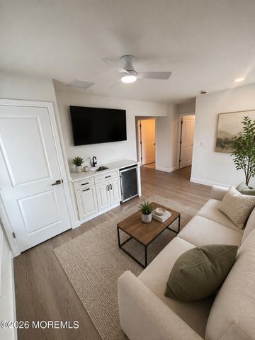 105 Sanborn Avenue, Point Pleasant Beach, NJ 08742