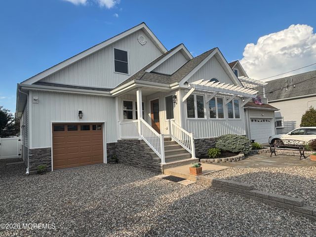 105 Sanborn Avenue, Point Pleasant Beach, NJ 08742