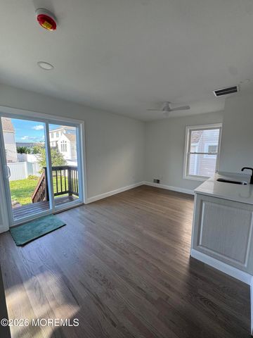 105 Sanborn Avenue, Point Pleasant Beach, NJ 08742