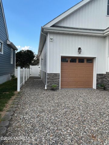 105 Sanborn Avenue, Point Pleasant Beach, NJ 08742