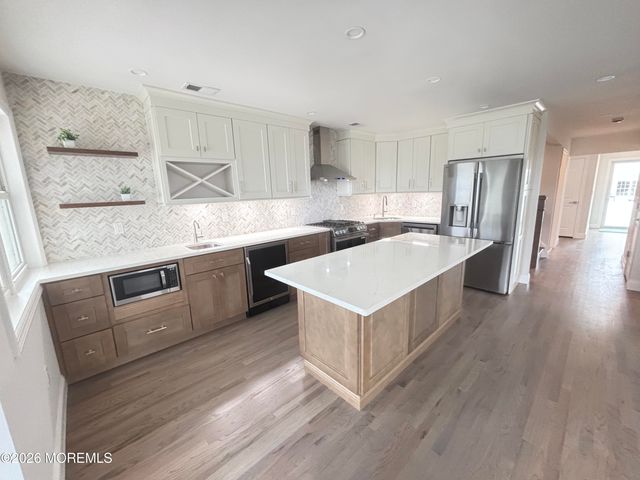 105 Sanborn Avenue, Point Pleasant Beach, NJ 08742