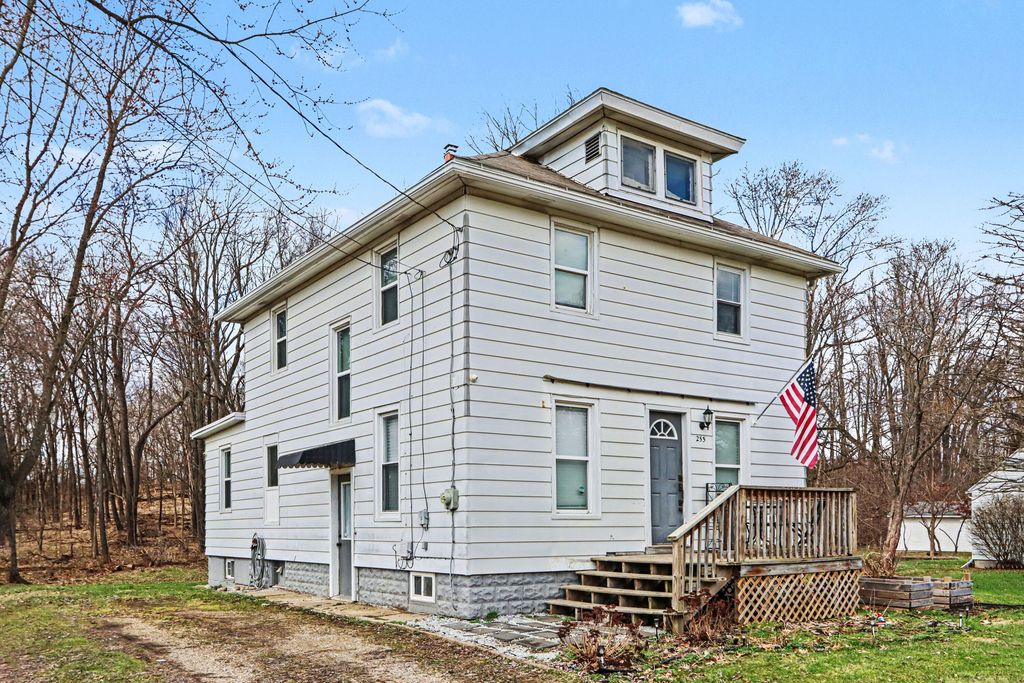 255 Rex Avenue, Comstock Twp, MI 49048