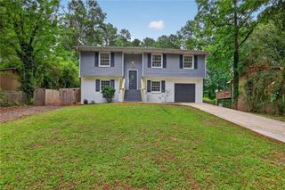 657 Overlook Court, Jonesboro, GA 30238