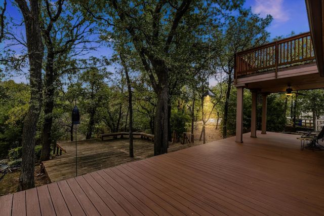 1231 Oak View Court, Oak Point, TX 75068