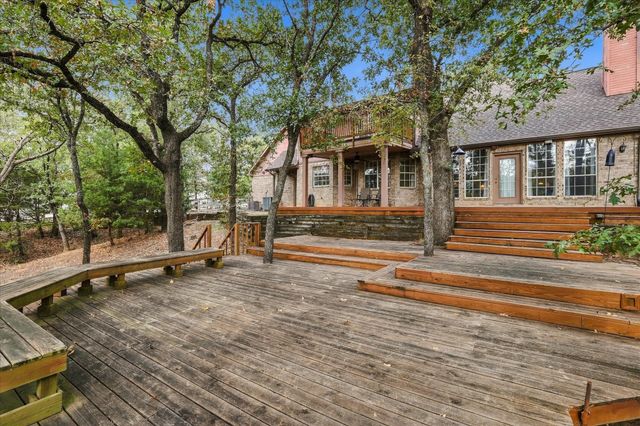 1231 Oak View Court, Oak Point, TX 75068
