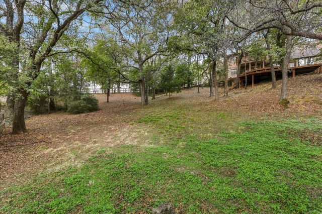 1231 Oak View Court, Oak Point, TX 75068