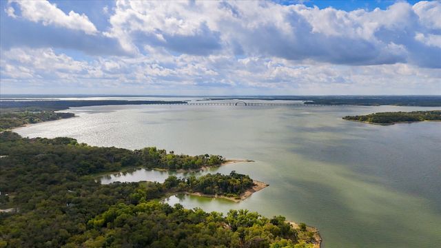 1231 Oak View Court, Oak Point, TX 75068