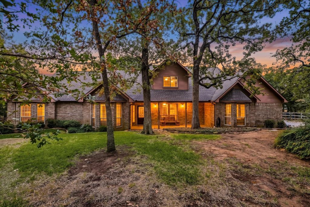 1231 Oak View Court, Oak Point, TX 75068 — exterior