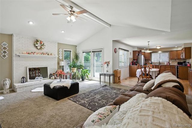 47608 Ramblewood Drive, Chesterfield, MI 48051