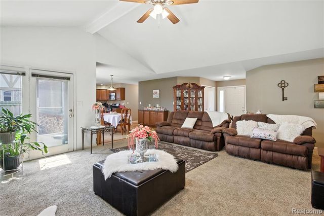 47608 Ramblewood Drive, Chesterfield, MI 48051