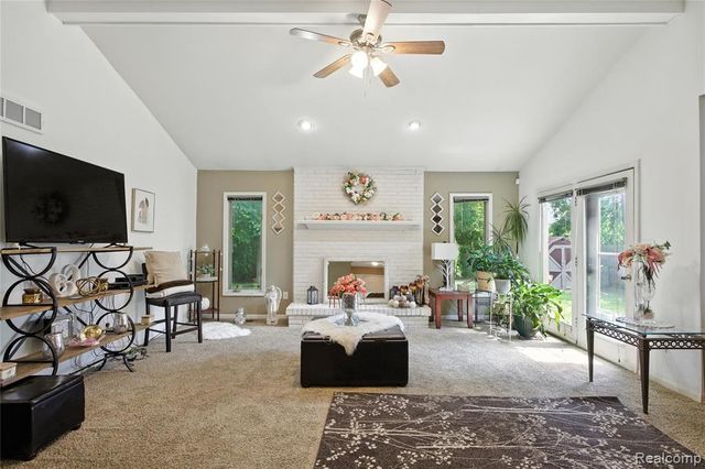 47608 Ramblewood Drive, Chesterfield, MI 48051