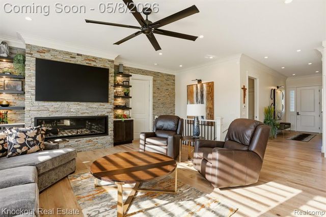 27 Hanover Drive, Frankenmuth, MI 48734