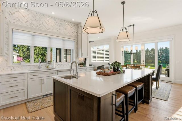 27 Hanover Drive, Frankenmuth, MI 48734