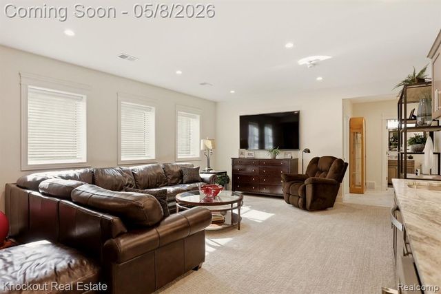 27 Hanover Drive, Frankenmuth, MI 48734