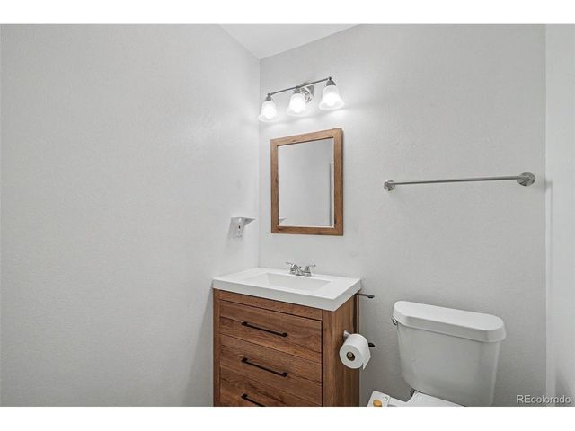 4853 S Hoyt St, Littleton, CO 80123