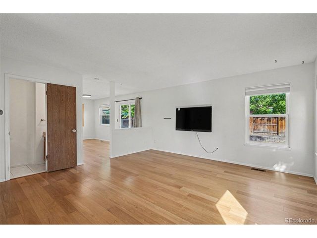 4853 S Hoyt St, Littleton, CO 80123