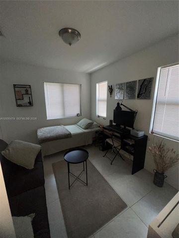 2954 NW 57th St 2954, Miami, FL 33142