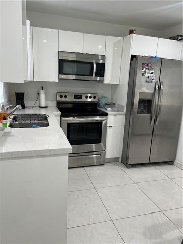 2954 NW 57th St 2954, Miami, FL 33142