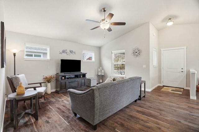 1625 N Holl Blvd, Liberty Lake, WA 99016