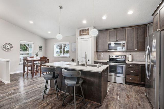 1625 N Holl Blvd, Liberty Lake, WA 99016