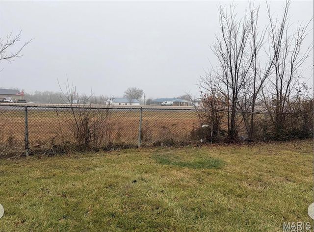 197 Old Springfield Road, Bourbon, MO 65441