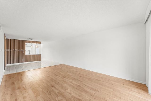 4301 Martinique Cir H2, Coconut Creek, FL 33066