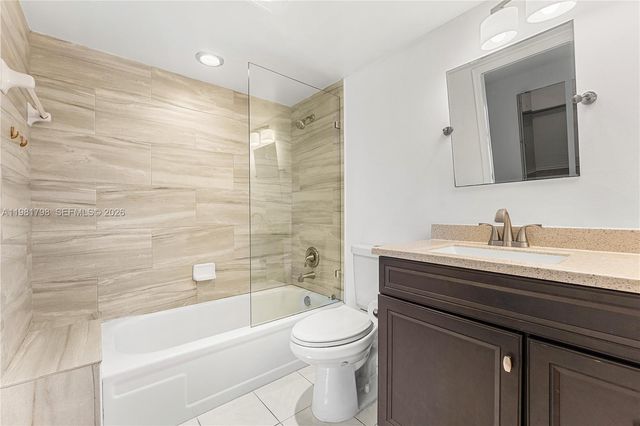 4301 Martinique Cir H2, Coconut Creek, FL 33066