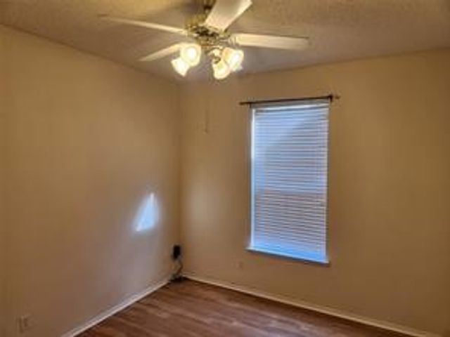 3001 Newport Avenue, Denton, TX 76209