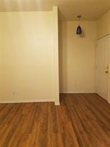 3001 Newport Avenue, Denton, TX 76209